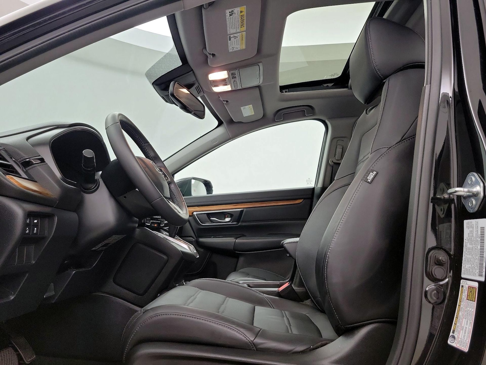 Sunroof(s) & Overhead Airbags