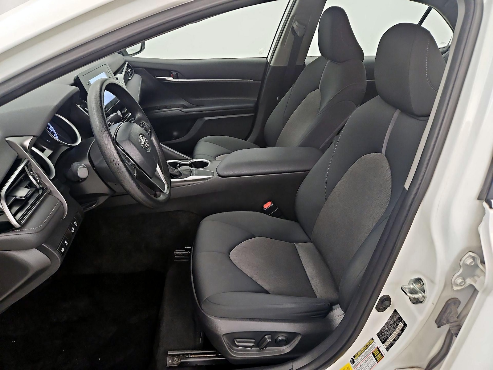 Power Seat(s) & Side Airbags
