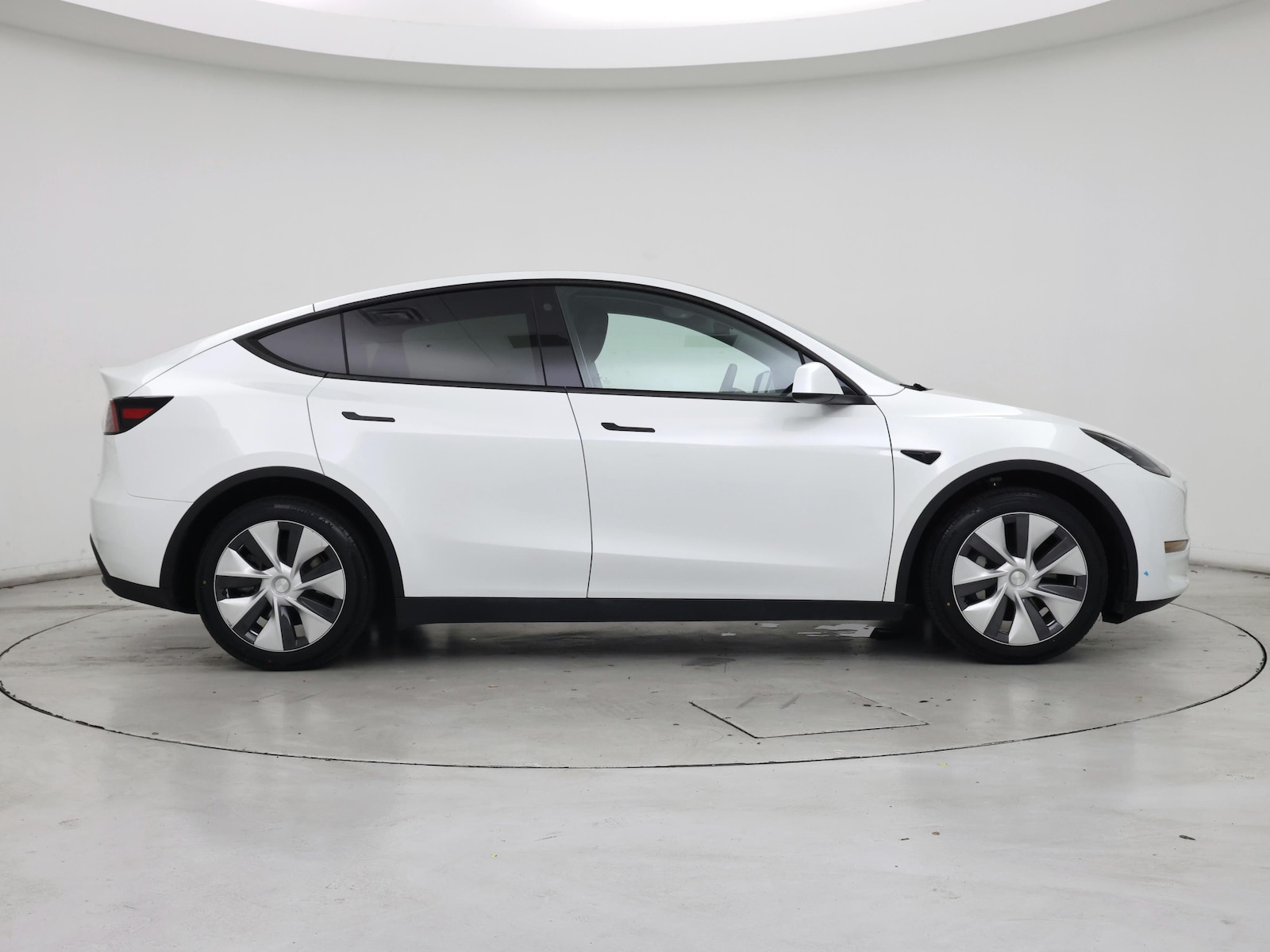 2023 Tesla Model Y Long Range - Photo 8