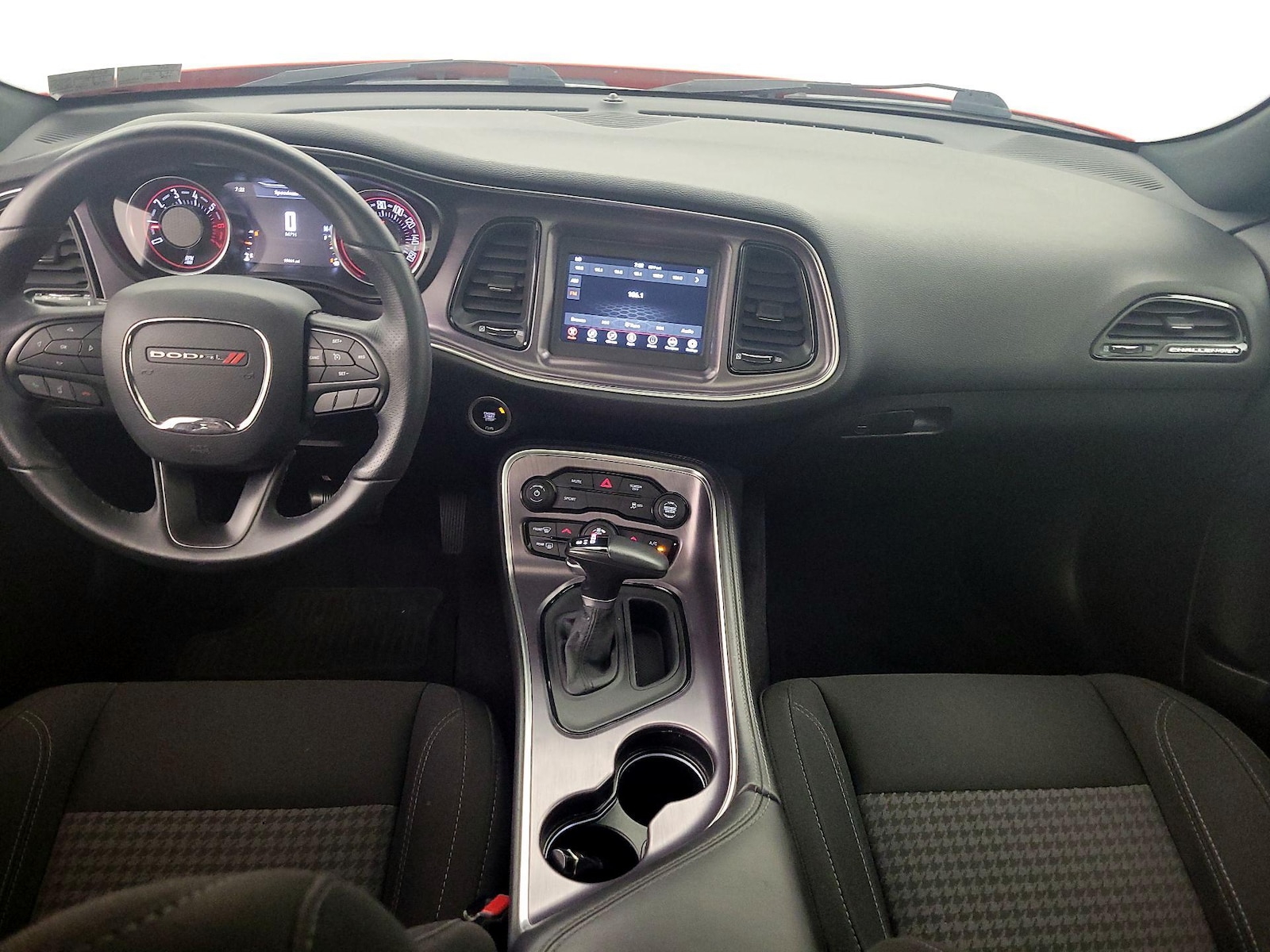 2018 Dodge Challenger R/T - Photo 10