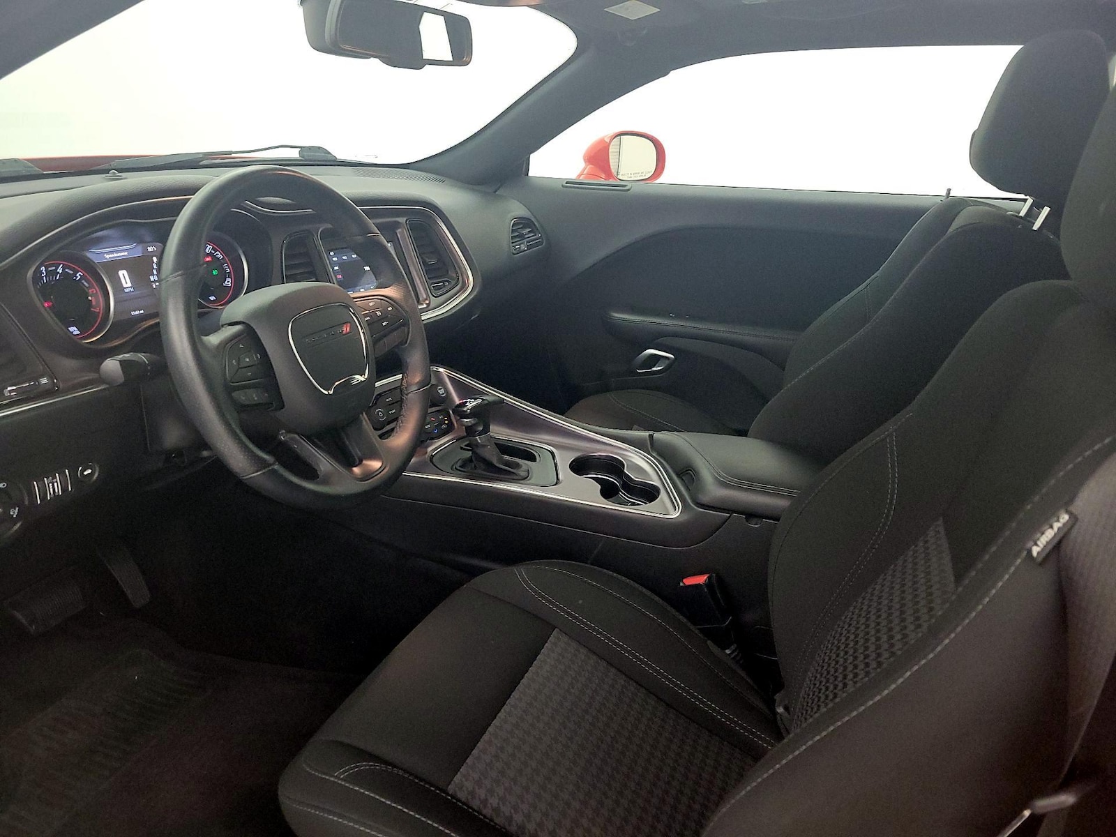 2018 Dodge Challenger R/T - Photo 12