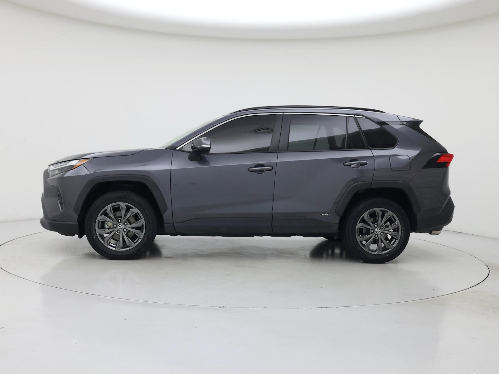 2024 Toyota RAV4 XLE Premium - Photo 4