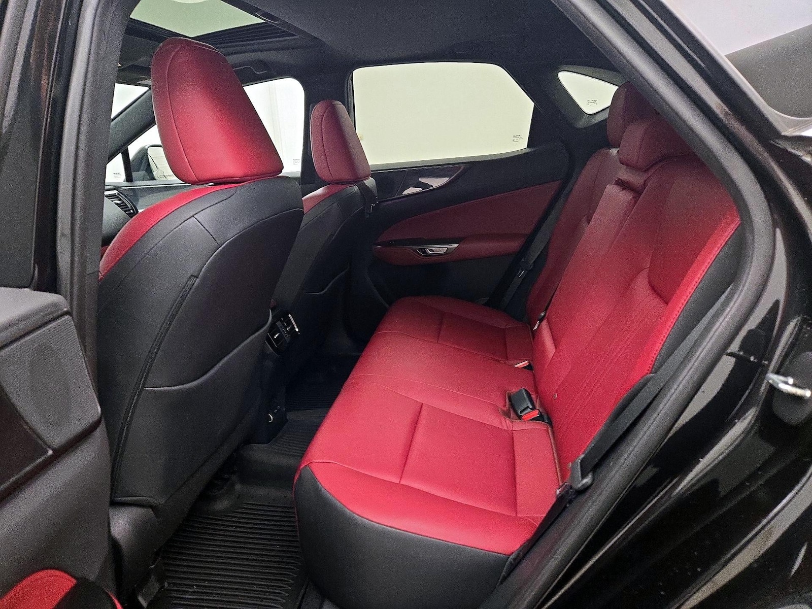 2024 Lexus NX 350 - Photo 21