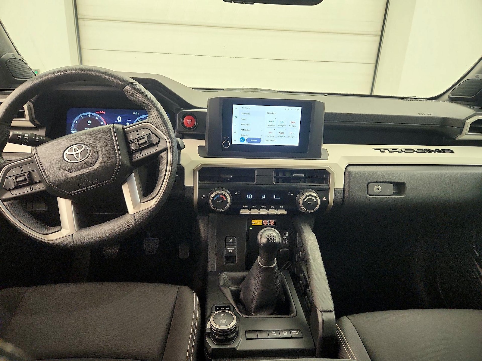 2024 Toyota Tacoma TRD Off Road - Photo 10