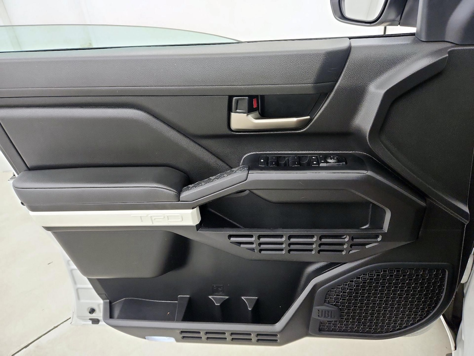 2024 Toyota Tacoma TRD Off Road - Photo 13