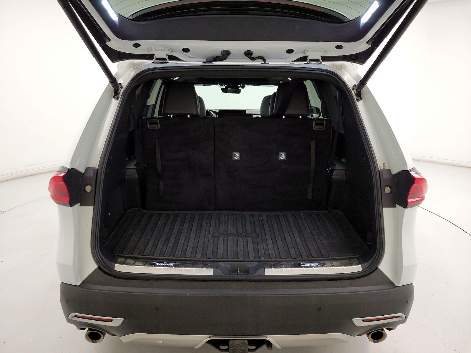 2024 Toyota Grand Highlander Limited - Photo 23