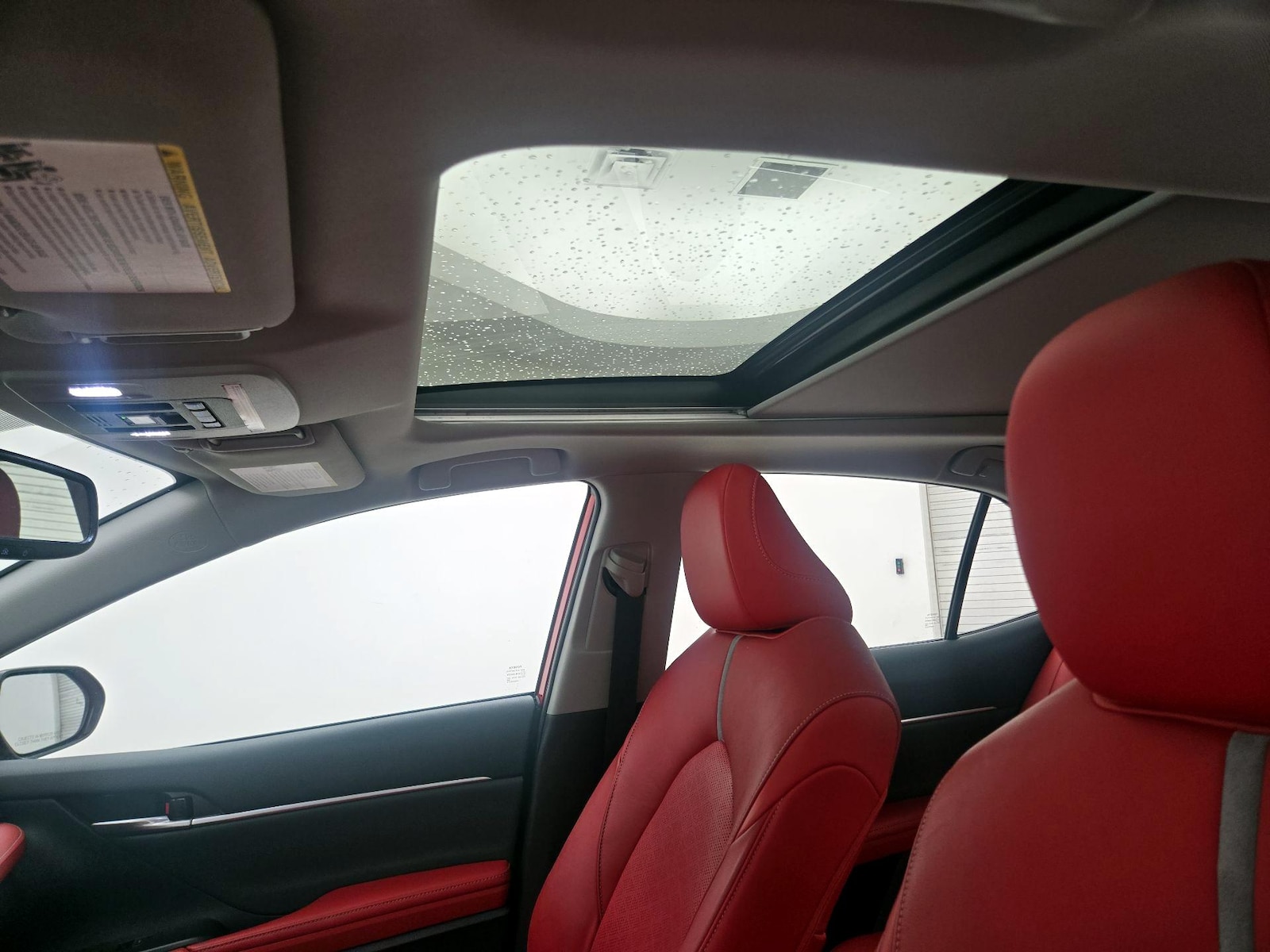 2021 Toyota Camry XSE - Photo 20
