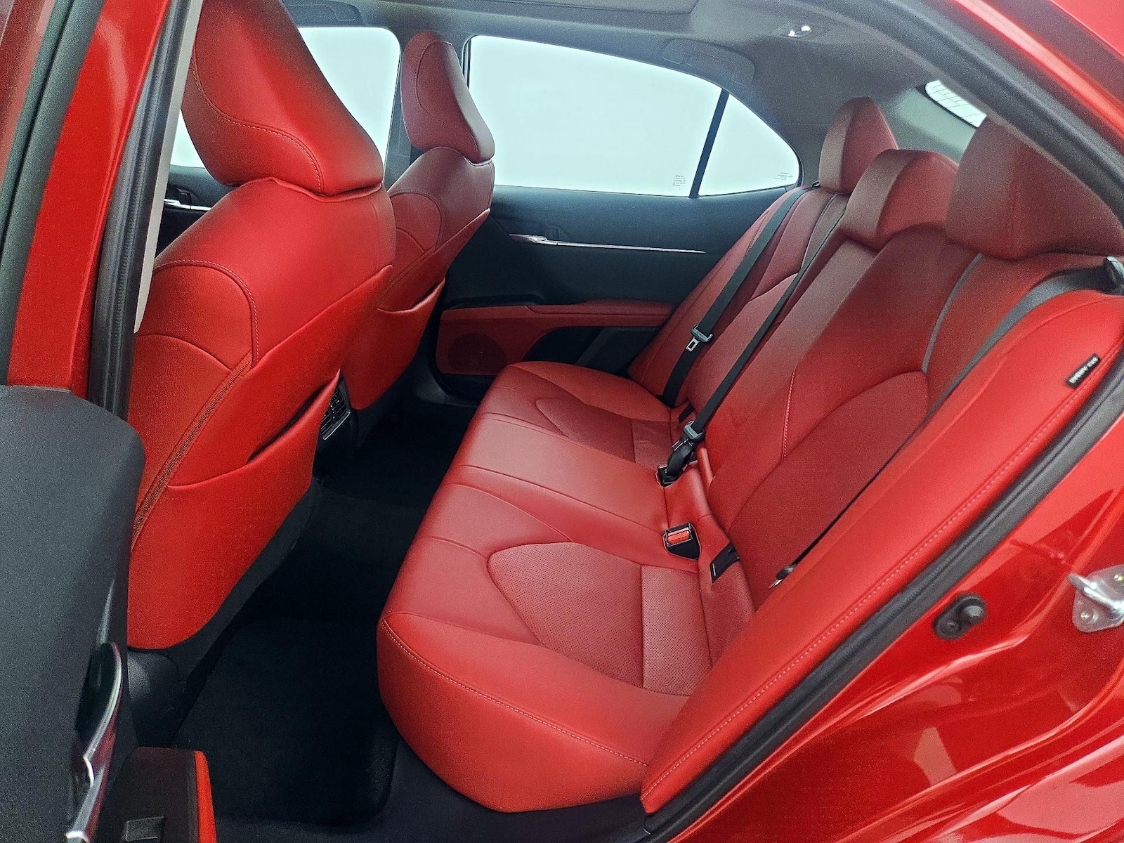 2021 Toyota Camry XSE - Photo 21