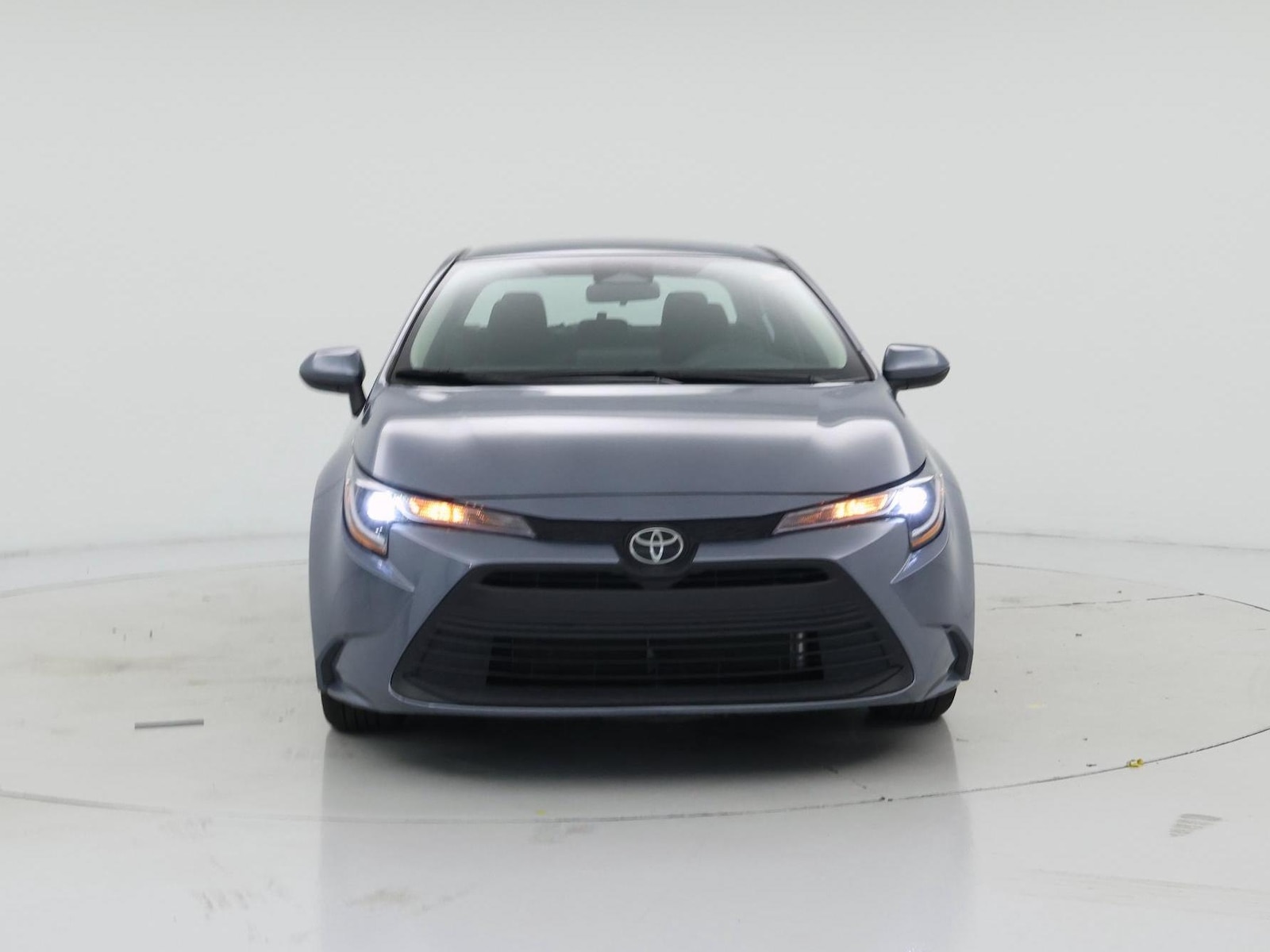 2026 Toyota Corolla LE - Photo 6