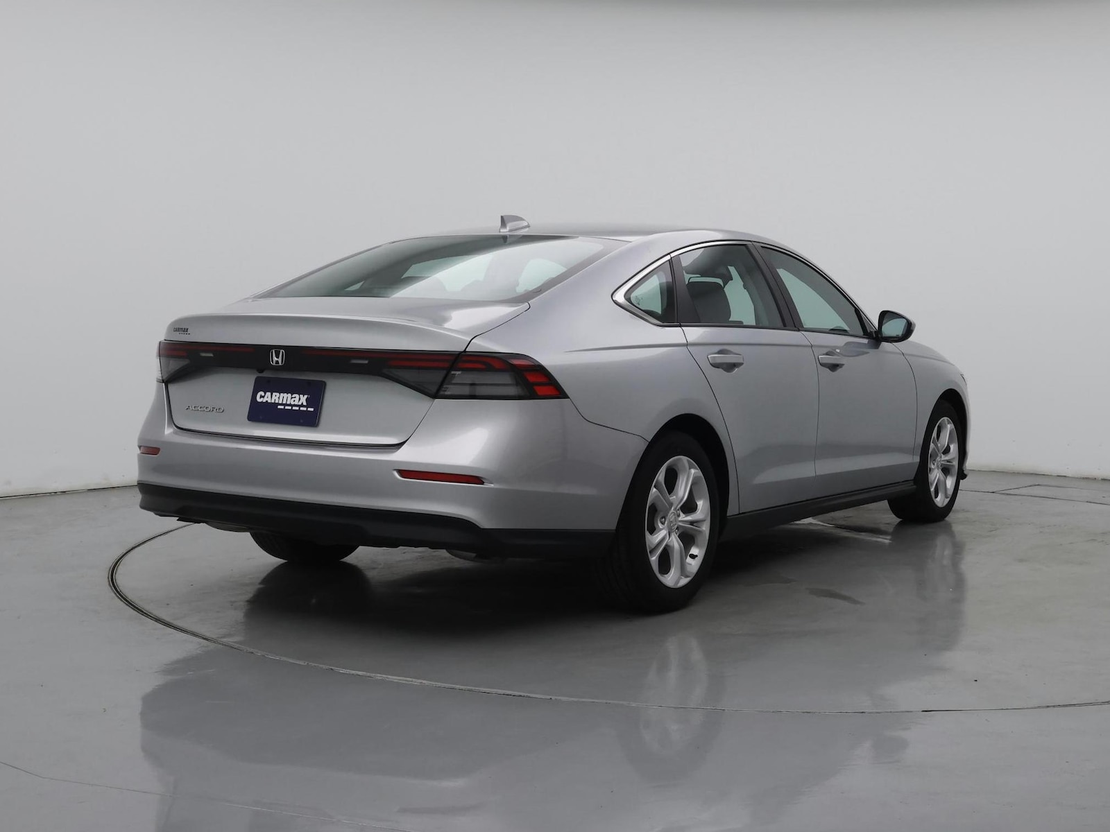 2024 Honda Accord LX - Photo 9