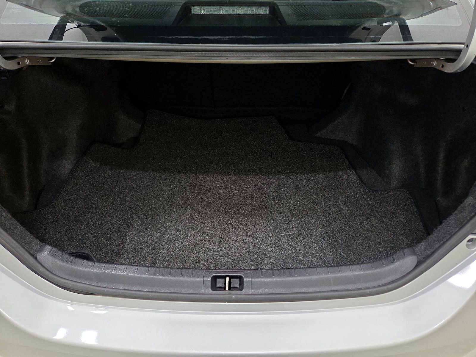2016 Toyota Corolla LE - Photo 21