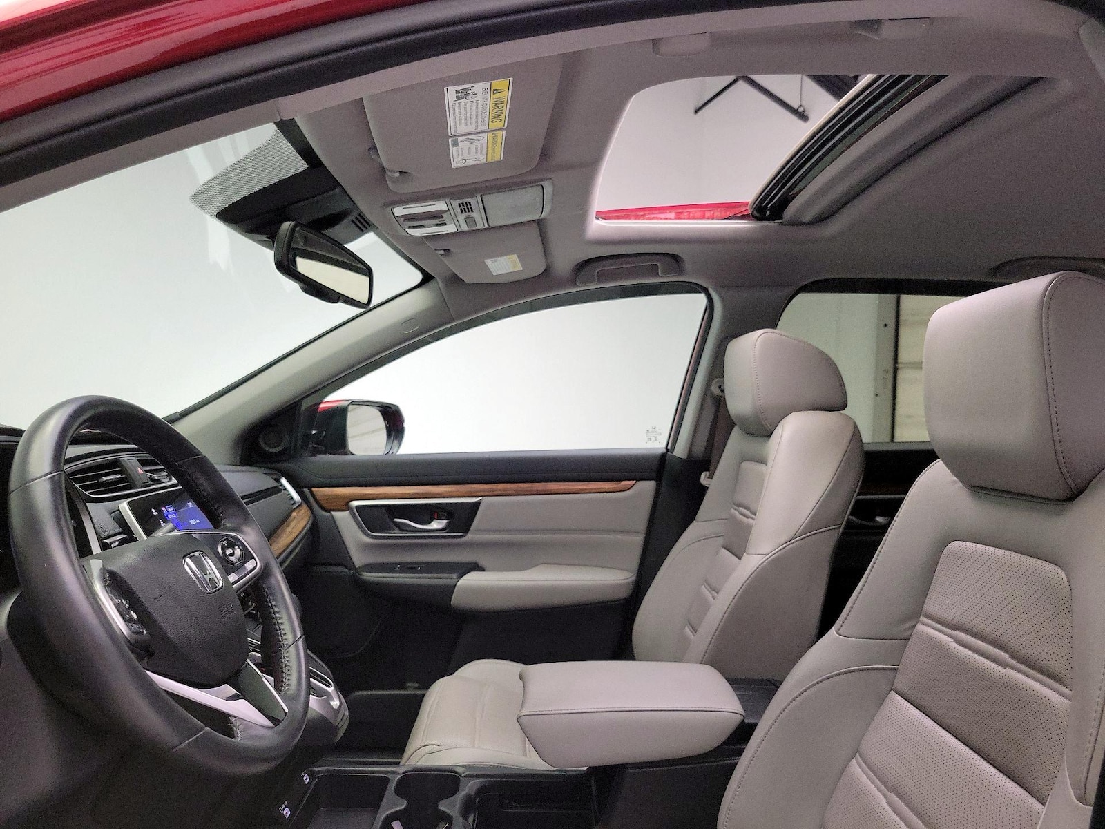 Sunroof(s) & Overhead Airbags