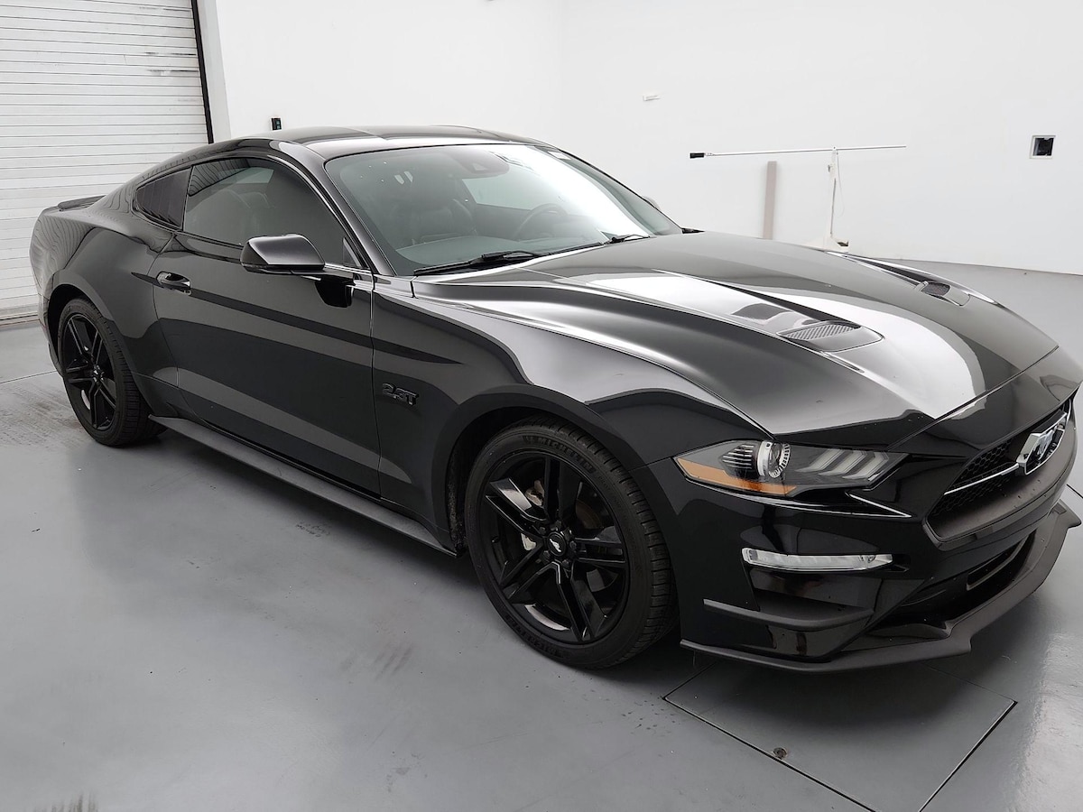 Featured vehicle