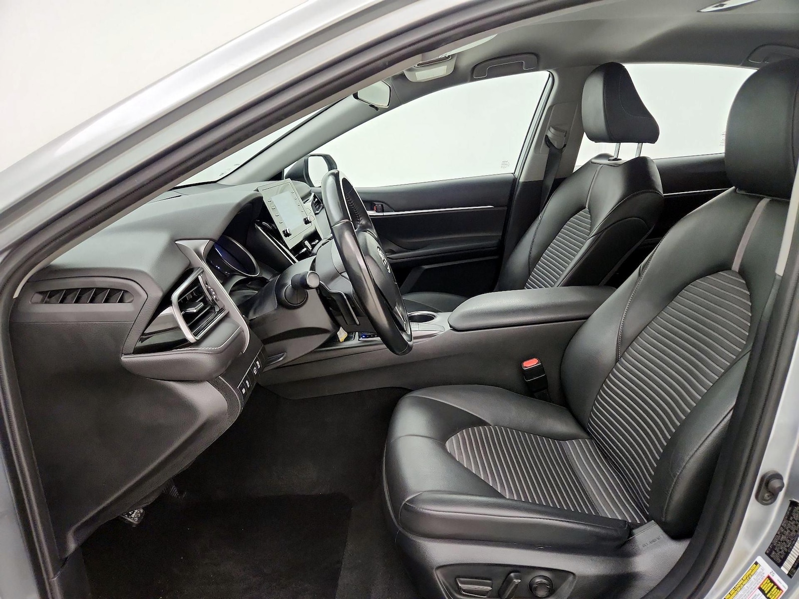 Power Seat(s) & Side Airbags