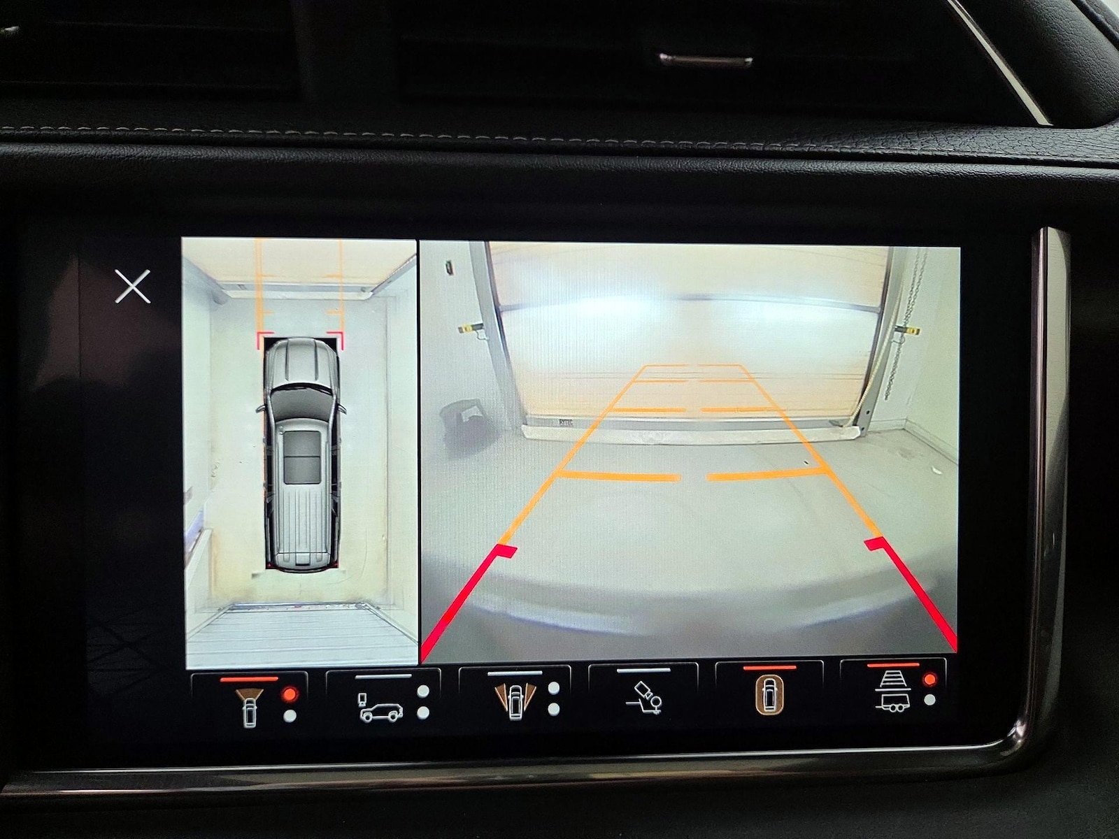 2023 GMC Yukon XL Denali Ultimate - Photo 16