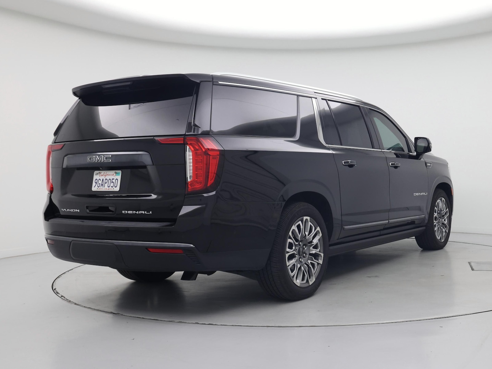 2023 GMC Yukon XL Denali Ultimate - Photo 9