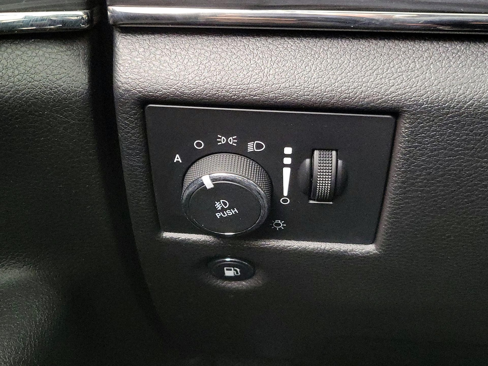 2019 Jeep Grand Cherokee Limited X - Photo 14