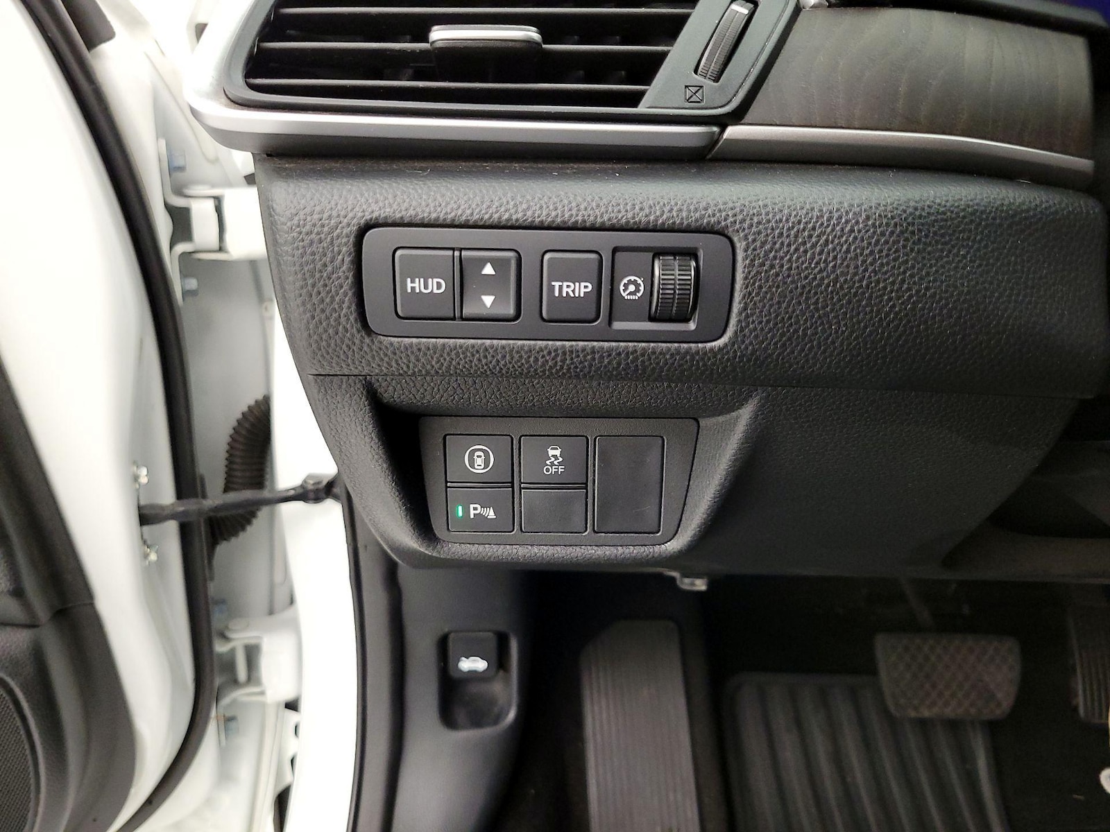 2018 Honda Accord Hybrid Touring - Photo 14