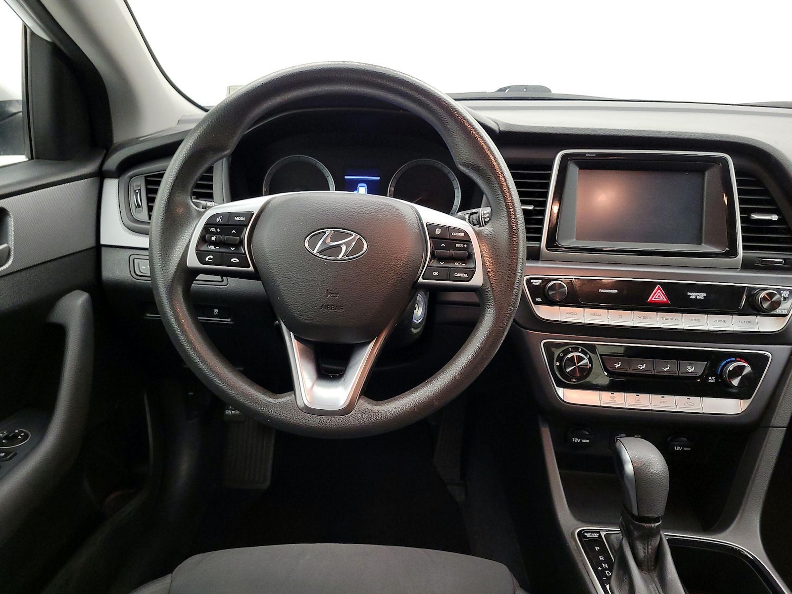 2019 Hyundai Sonata SE - Photo 11