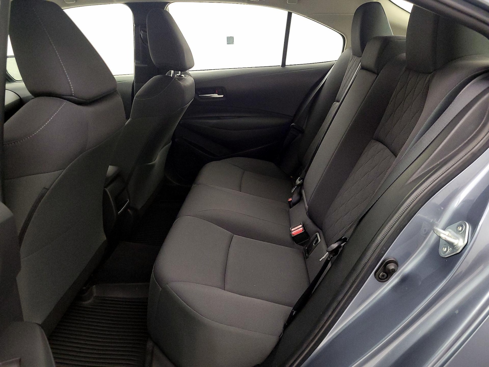 2020 Toyota Corolla LE - Photo 20