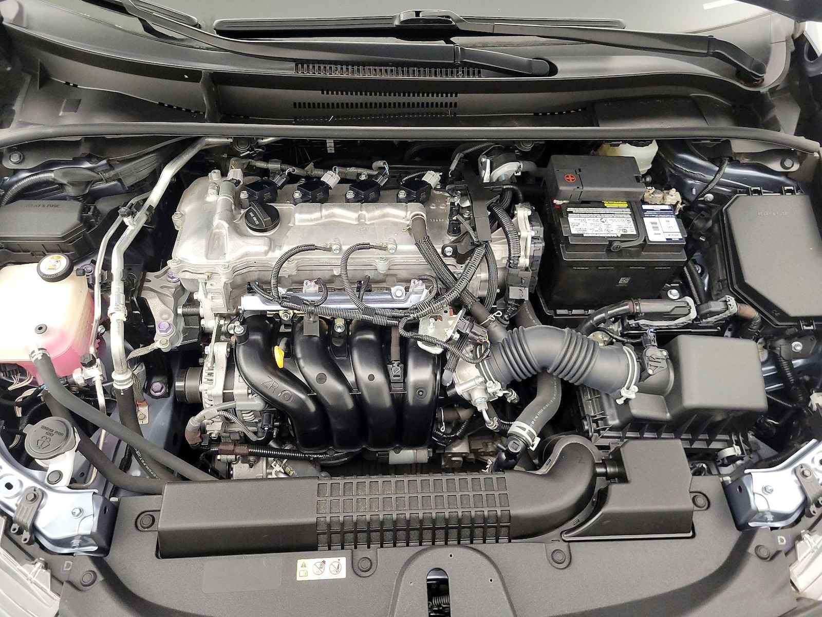 2020 Toyota Corolla LE - Photo 22