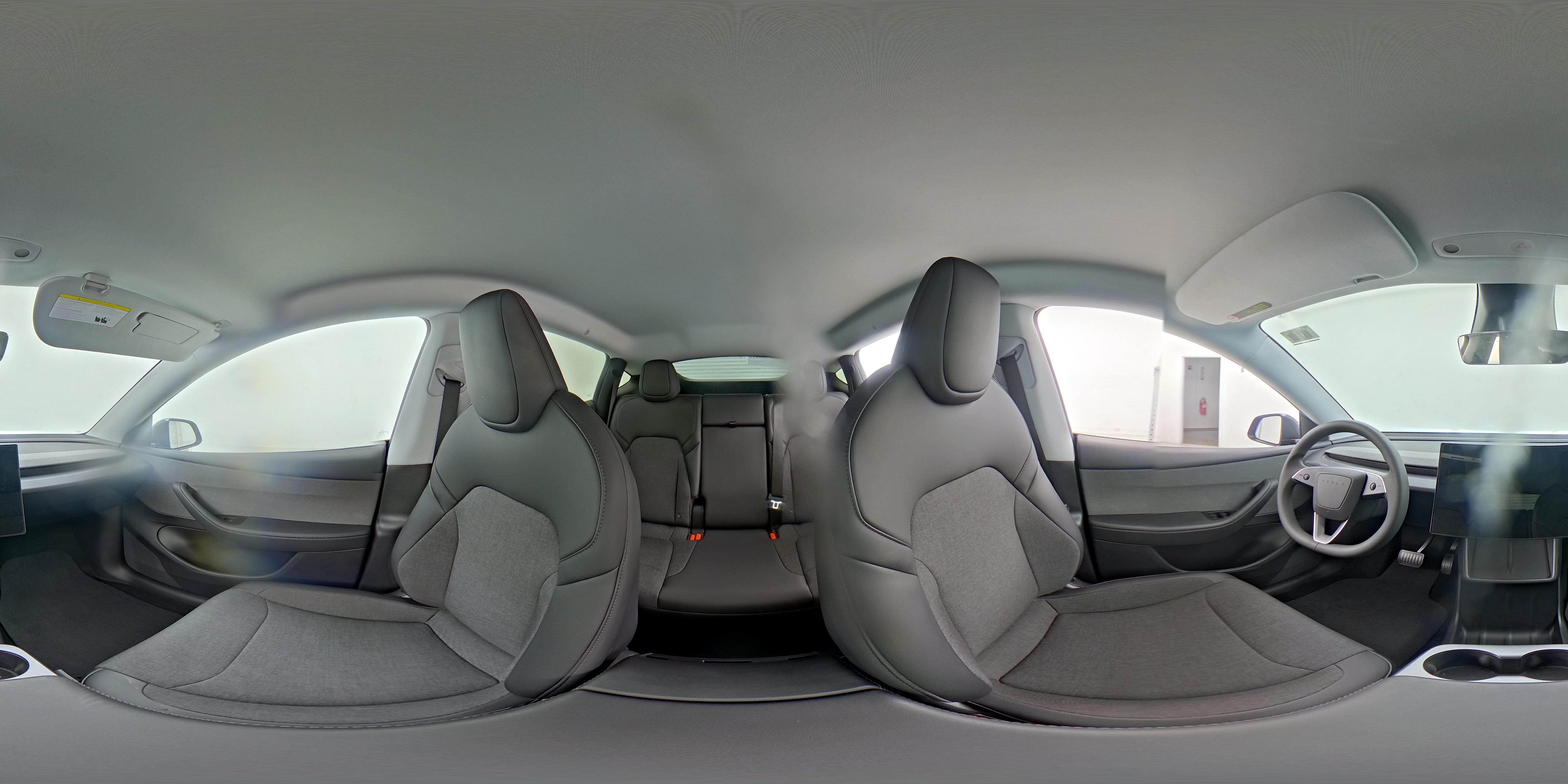 2026 Tesla Model Y Standard - Photo 21