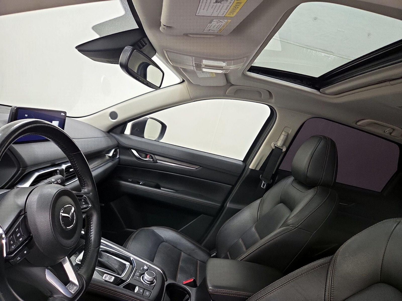 Sunroof(s) & Overhead Airbags