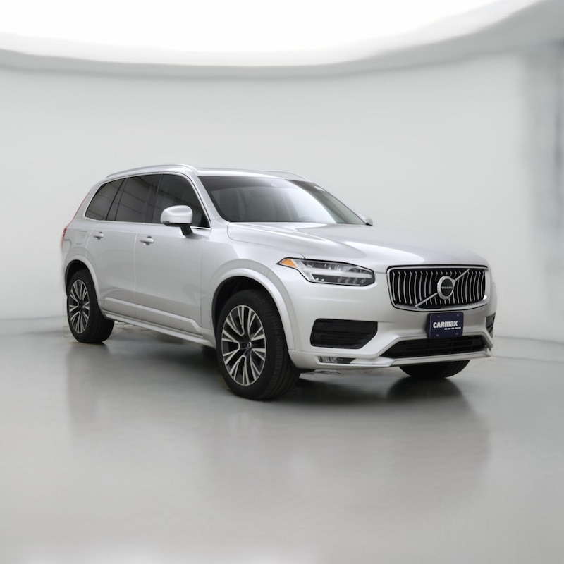 2022 Volvo XC90 T5 Momentum