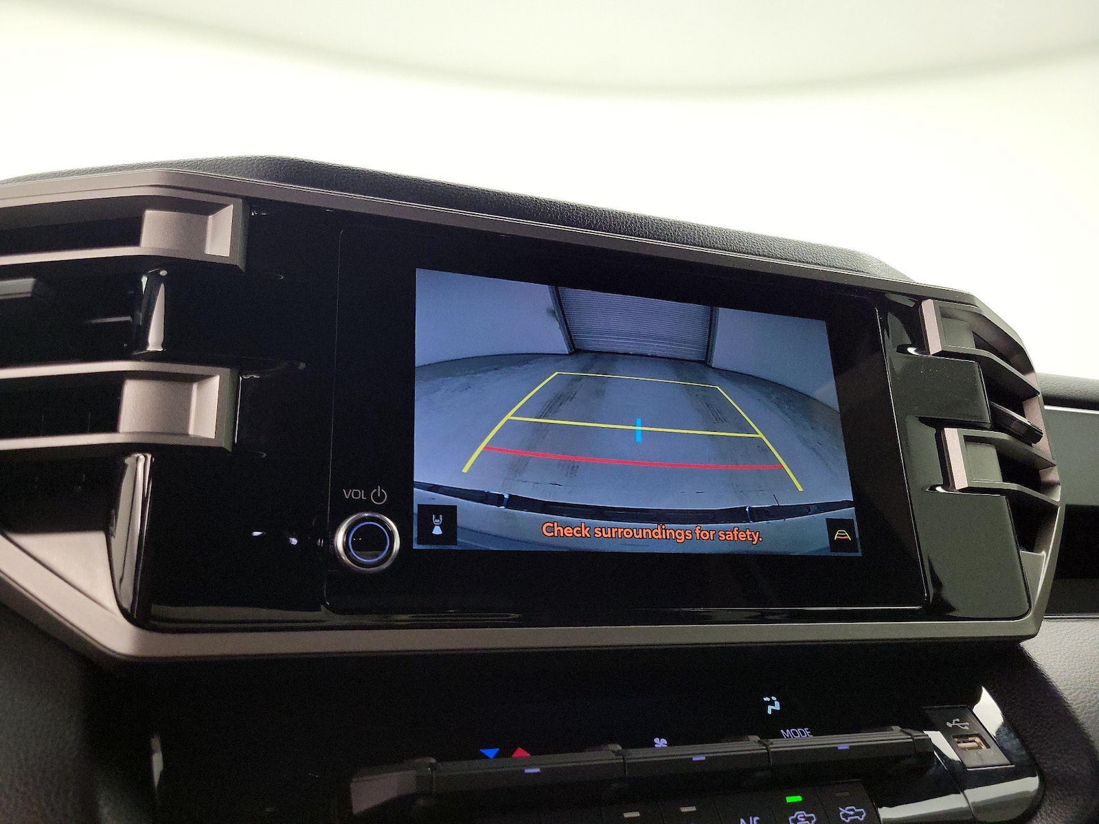 2025 Toyota Tundra SR5 - Photo 15