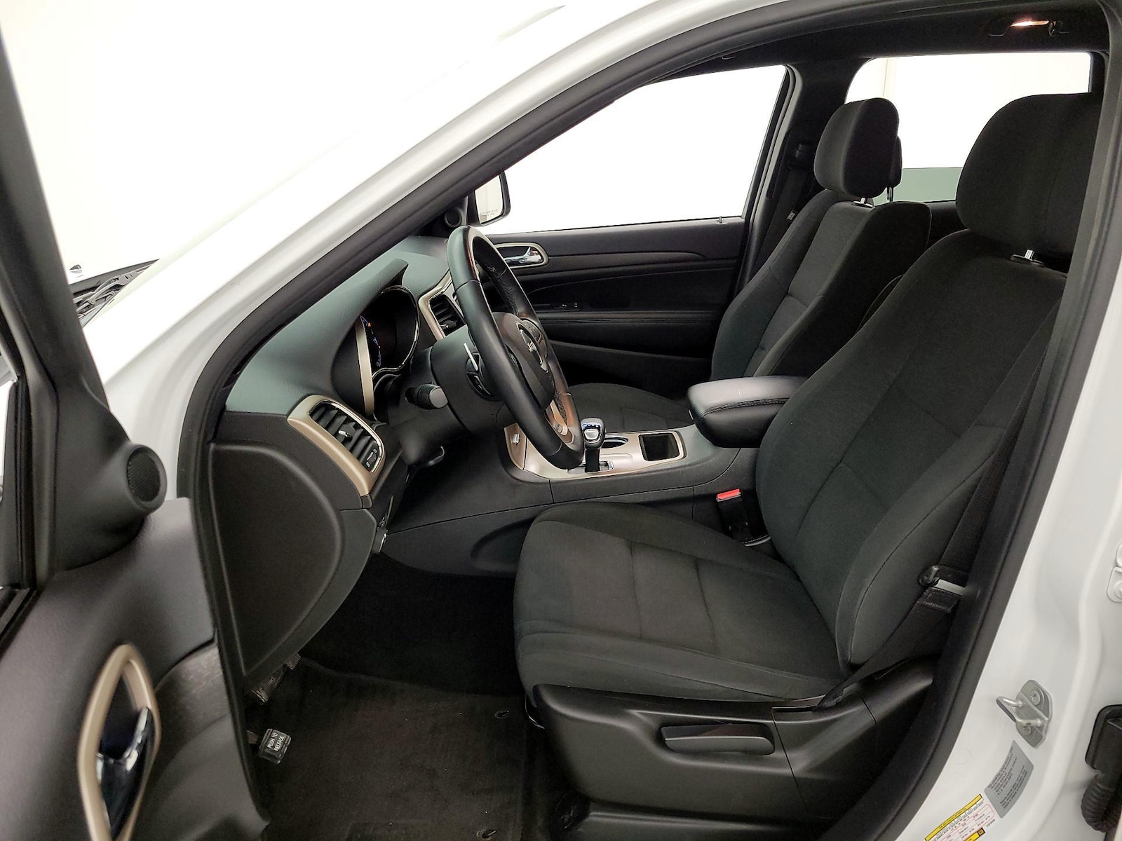 2015 Jeep Grand Cherokee Laredo - Photo 12