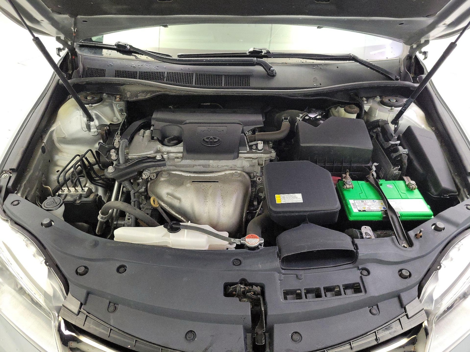 2016 Toyota Camry Special Edition - Photo 22