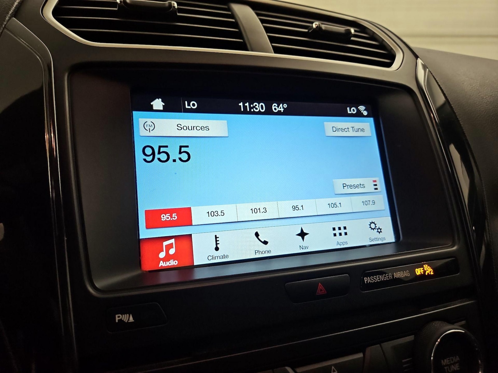 2017 Ford Explorer XLT - Photo 16