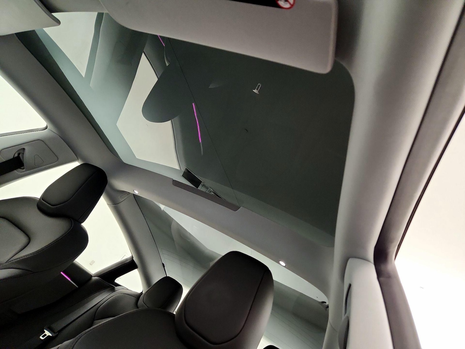 Skylight(s) & Overhead Airbags