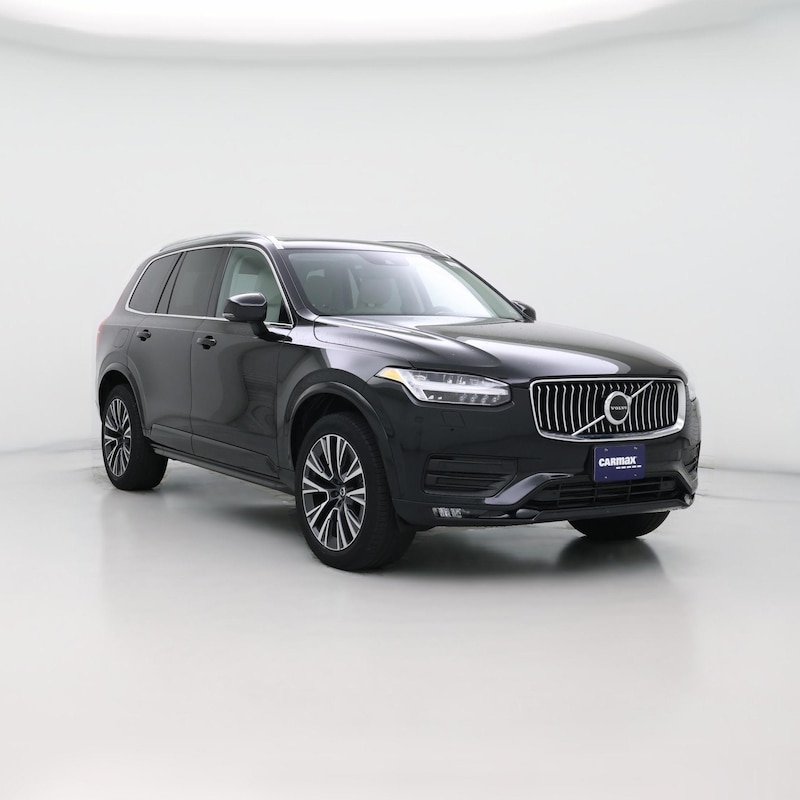 2022 Volvo XC90 T6 Momentum
