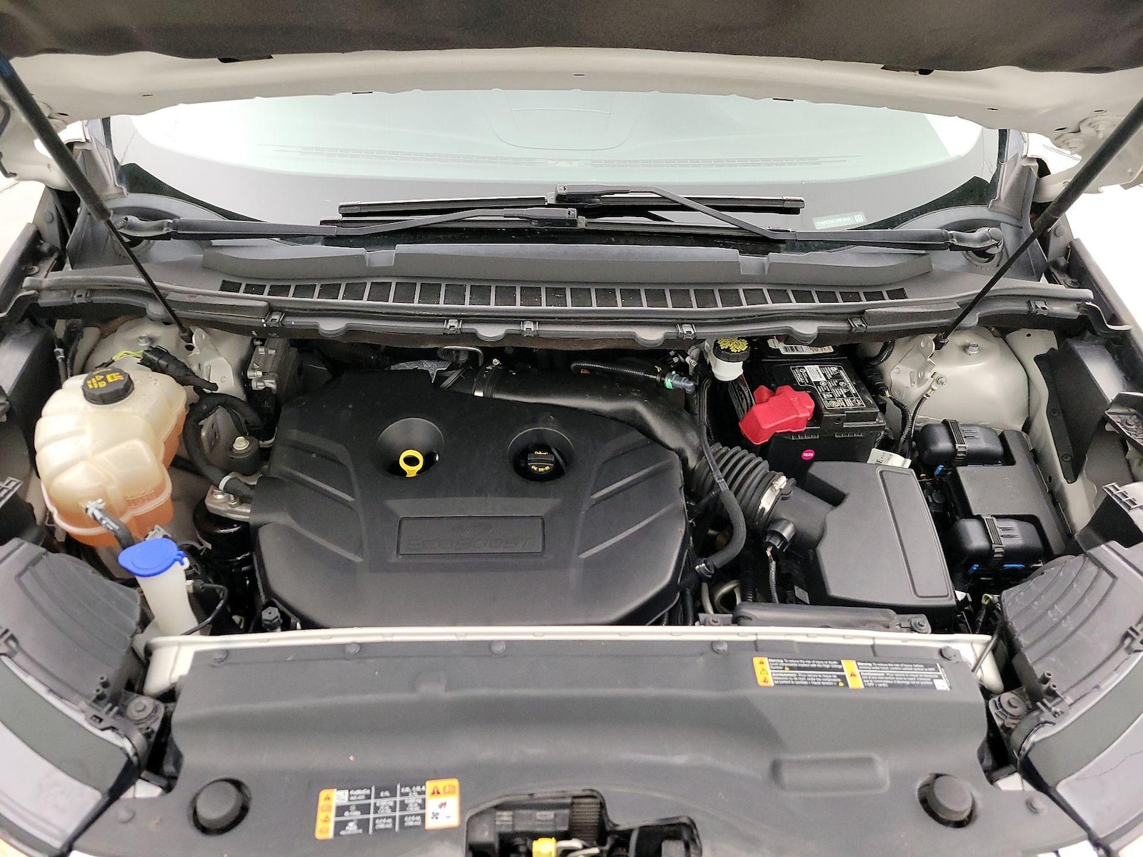 2018 Ford Edge SE - Photo 22