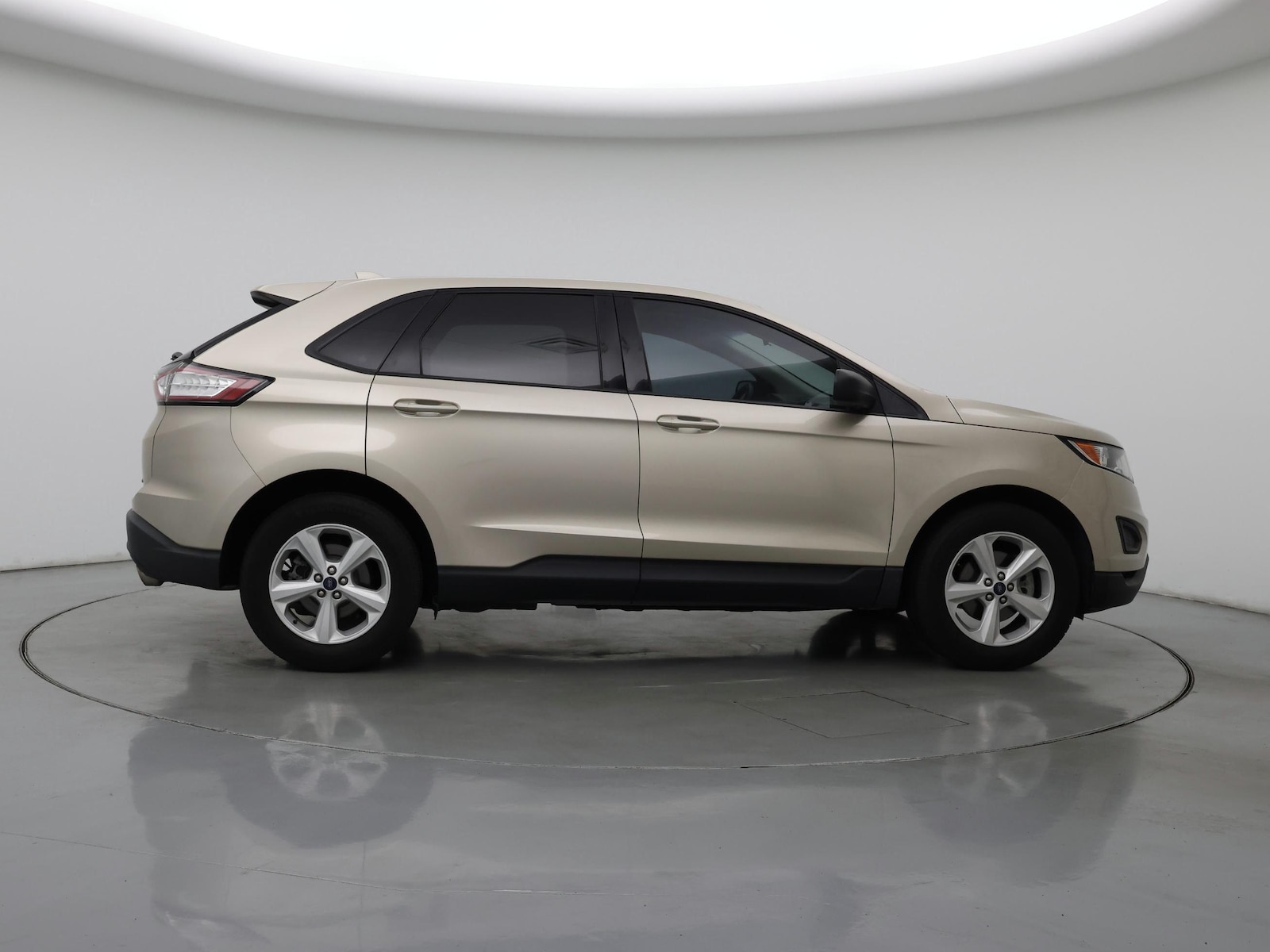 2018 Ford Edge SE - Photo 8