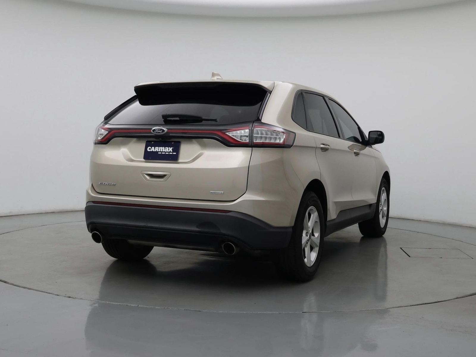 2018 Ford Edge SE - Photo 9
