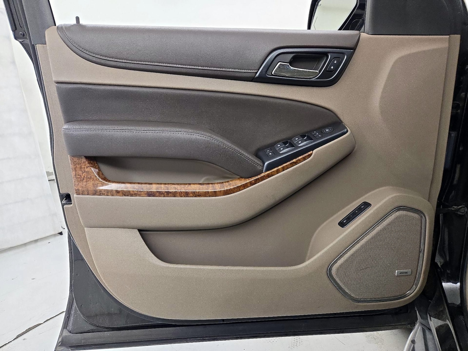 2015 Chevrolet Tahoe LTZ - Photo 13