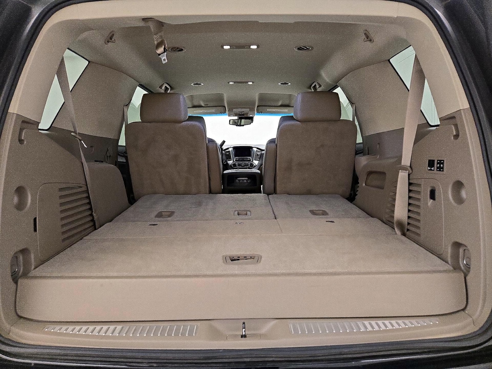 2015 Chevrolet Tahoe LTZ - Photo 23
