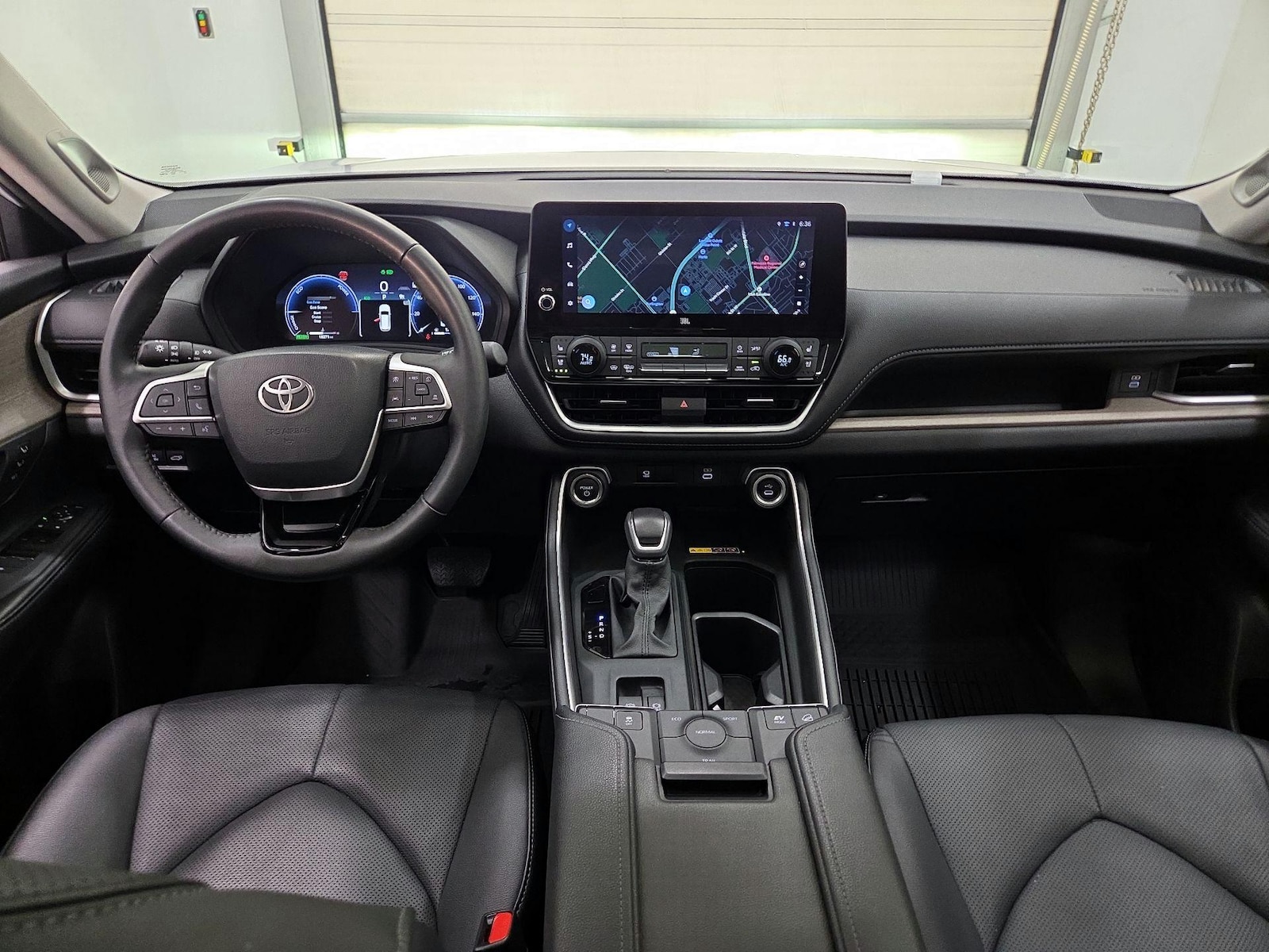 2026 Toyota Grand Highlander Limited - Photo 10