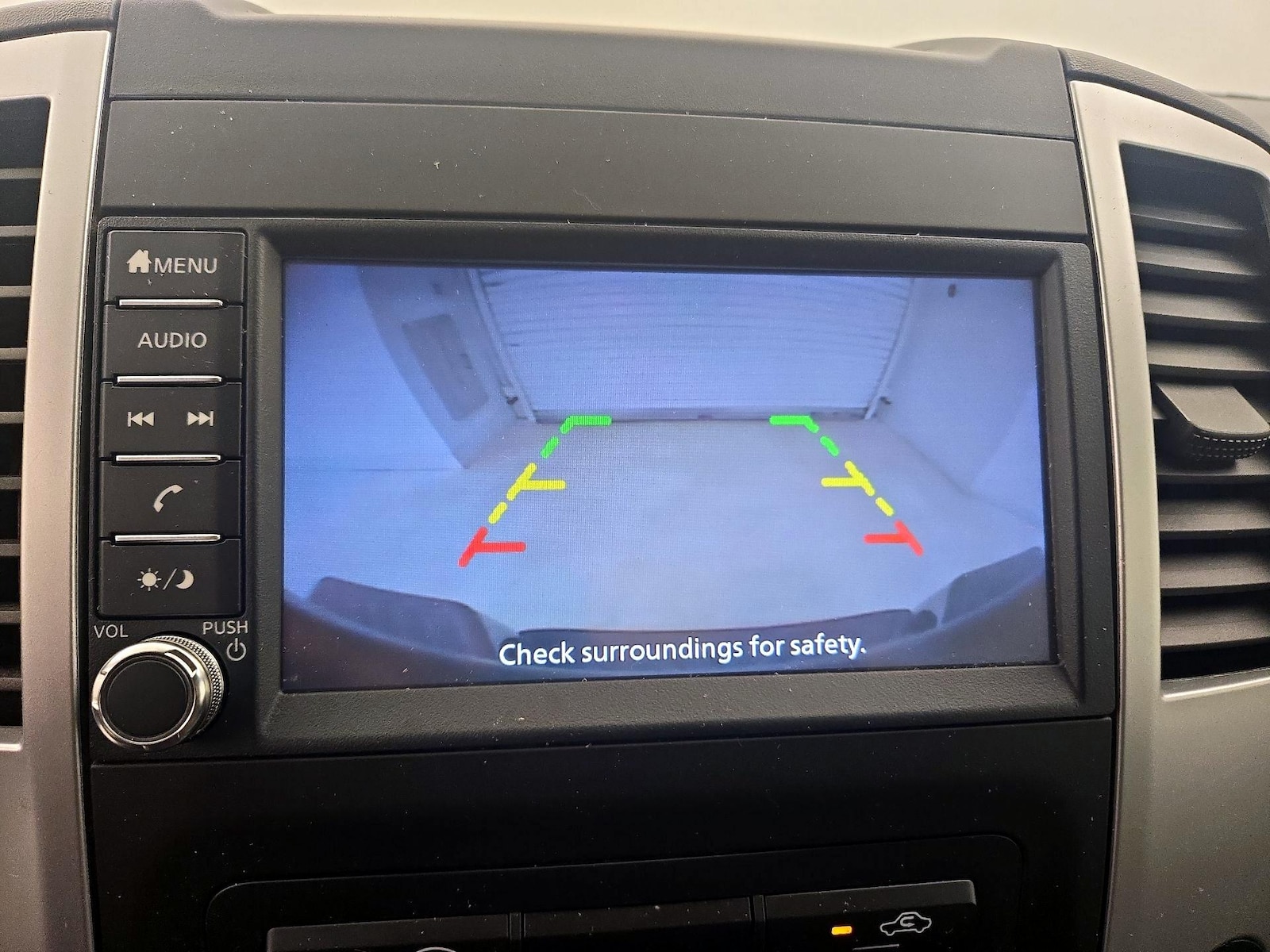 2021 Nissan Frontier SV - Photo 15
