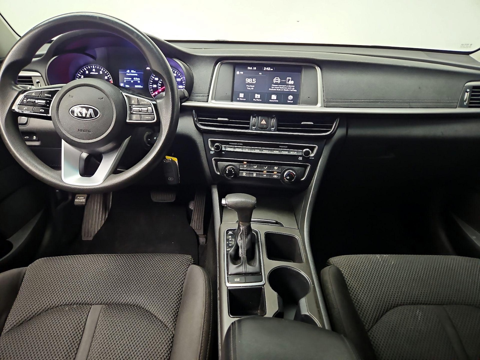 Apple CarPlay® & Android Auto™