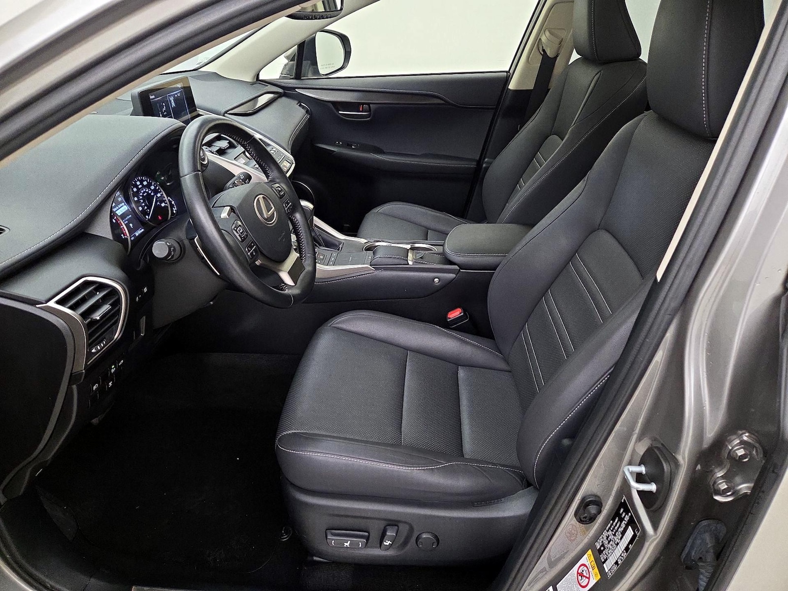 2019 Lexus NX 300 - Photo 12