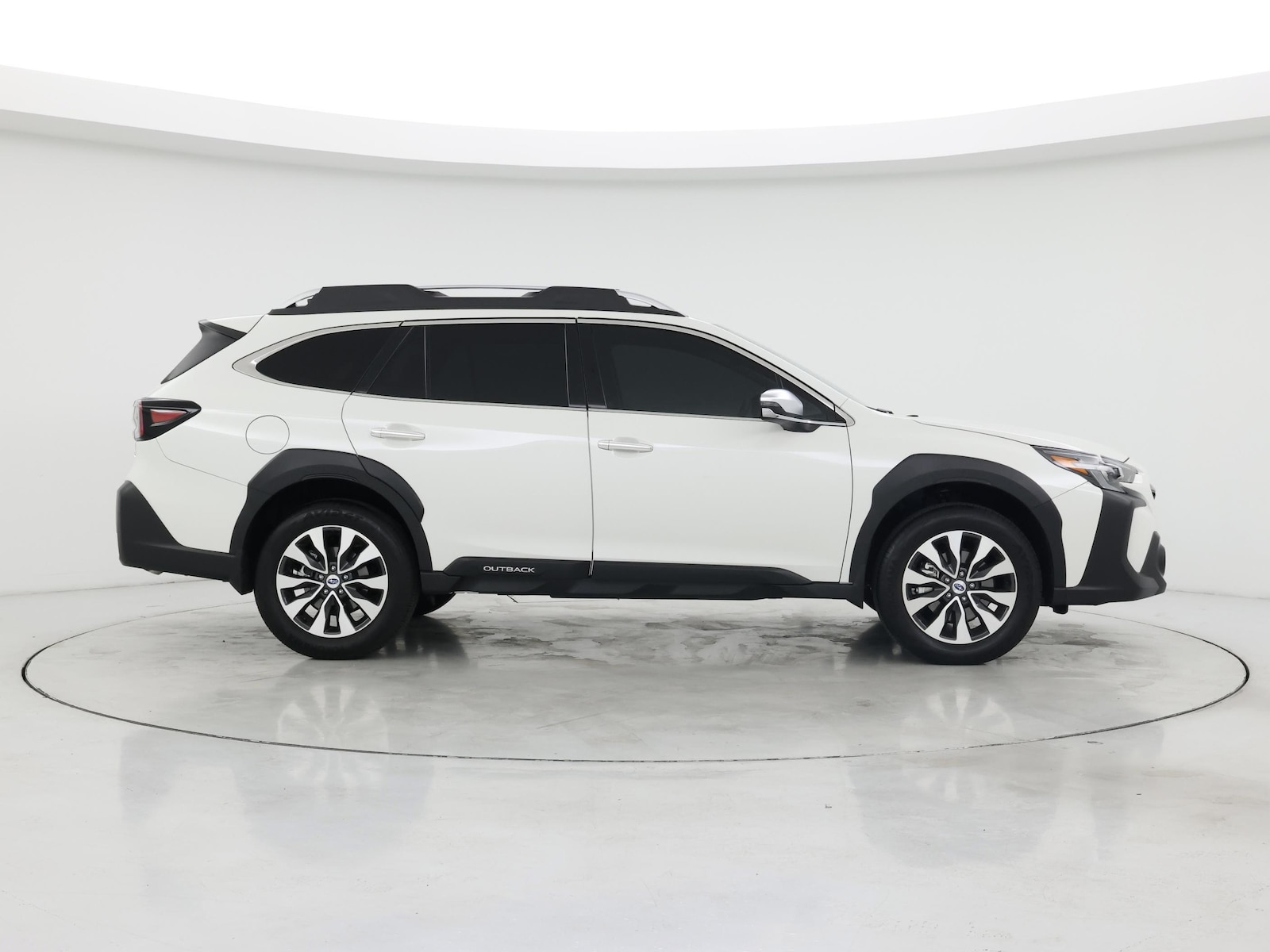 2025 Subaru Outback Touring - Photo 8