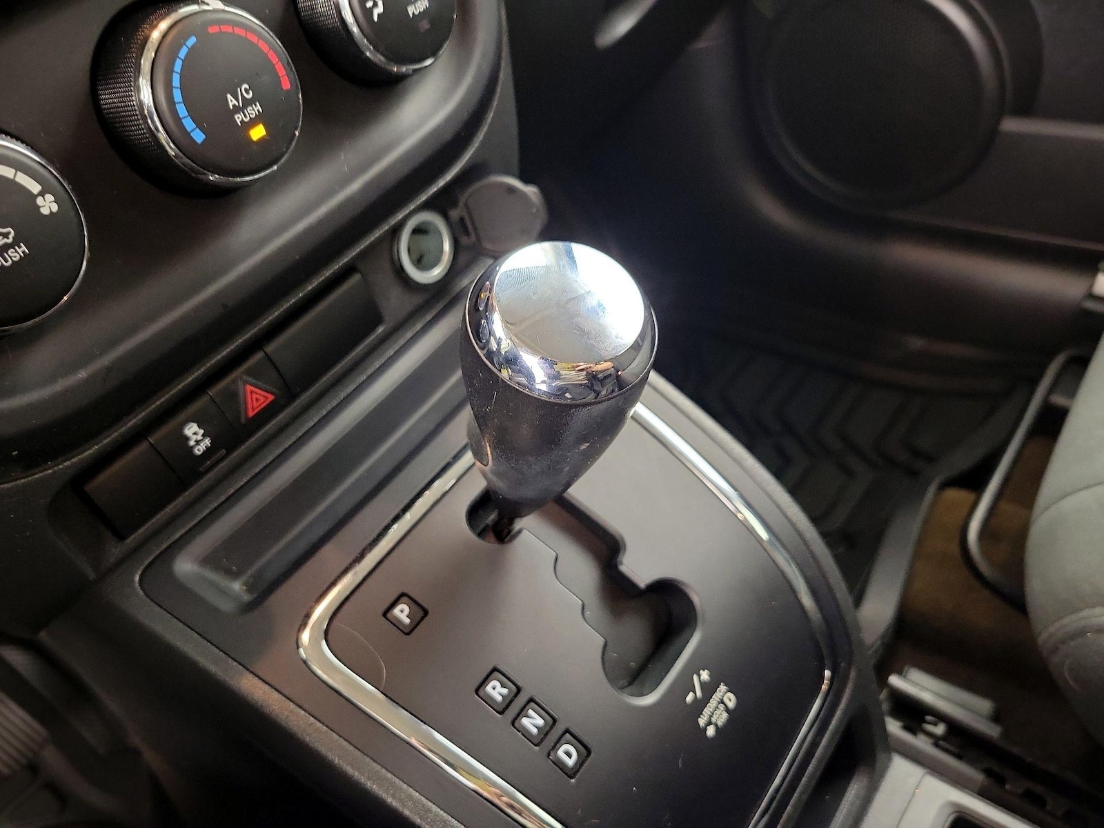 2016 Jeep Patriot Sport - Photo 16