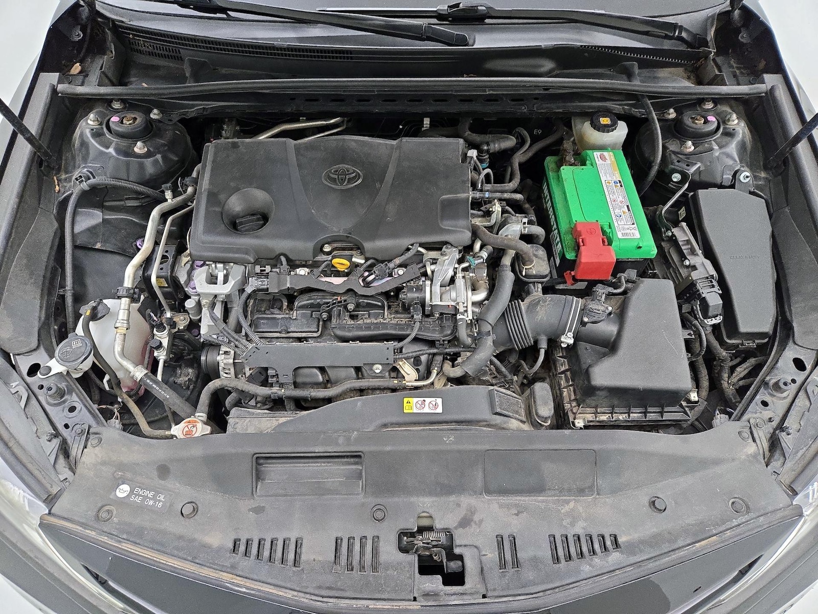 2018 Toyota Camry SE - Photo 20