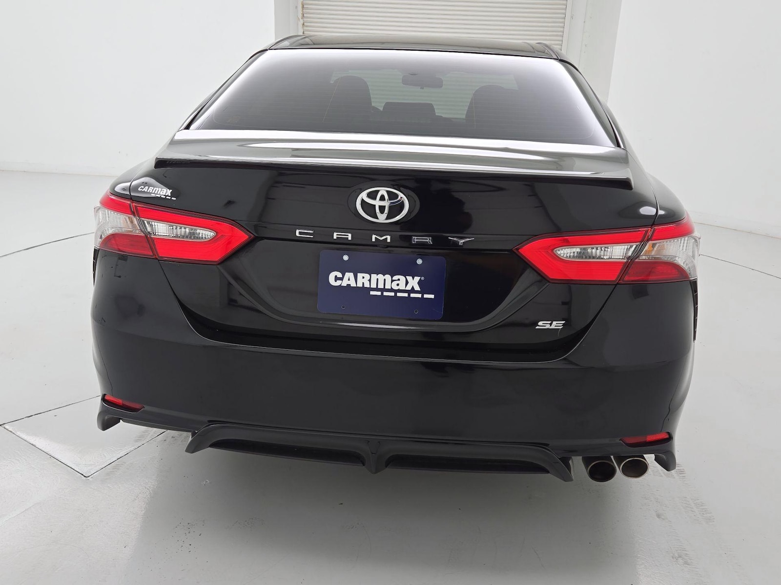 2018 Toyota Camry SE - Photo 6