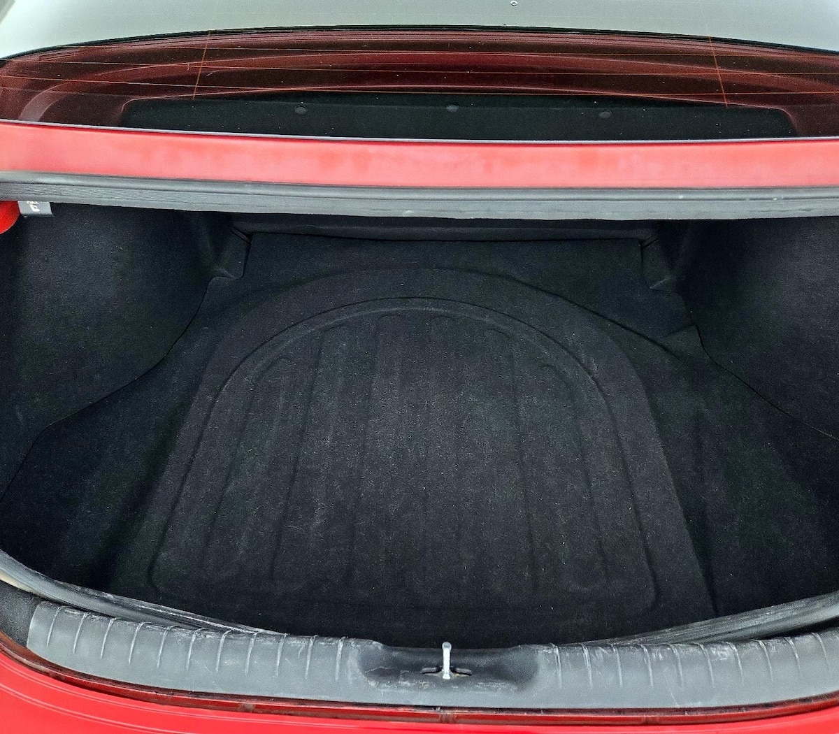 Trunk/Cargo (Seats Up)