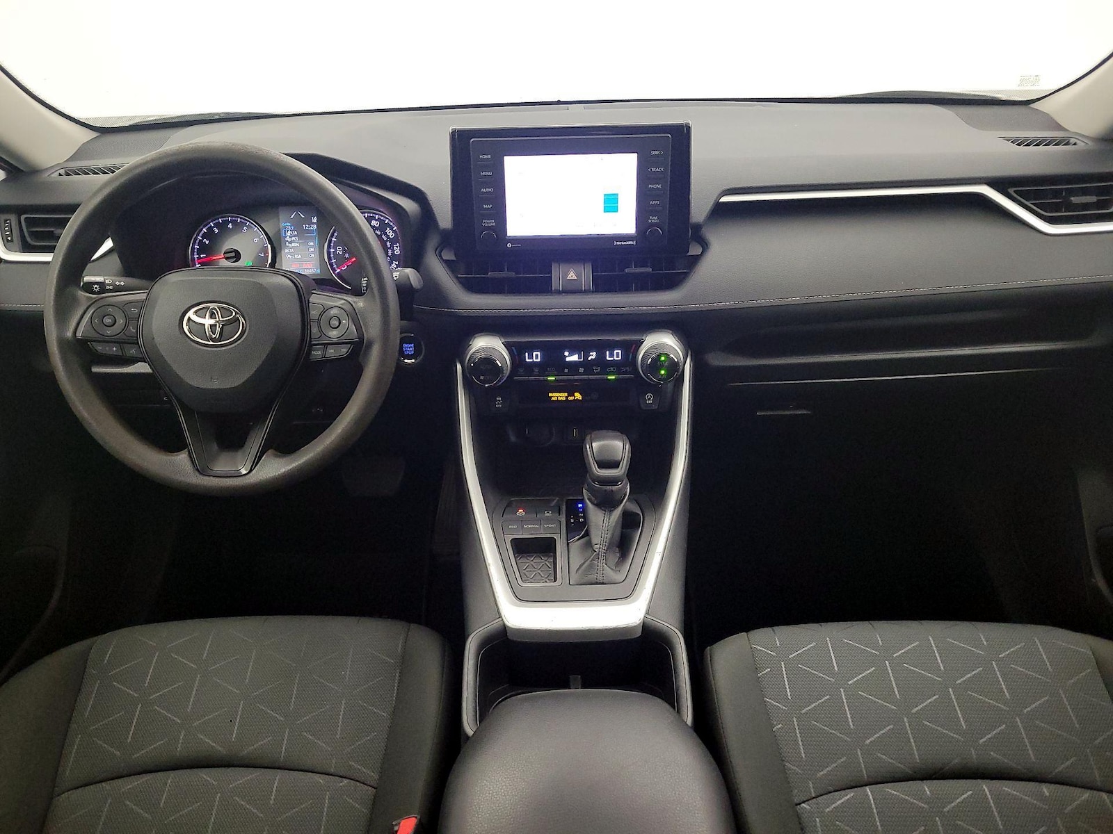 2022 Toyota RAV4 XLE - Photo 10