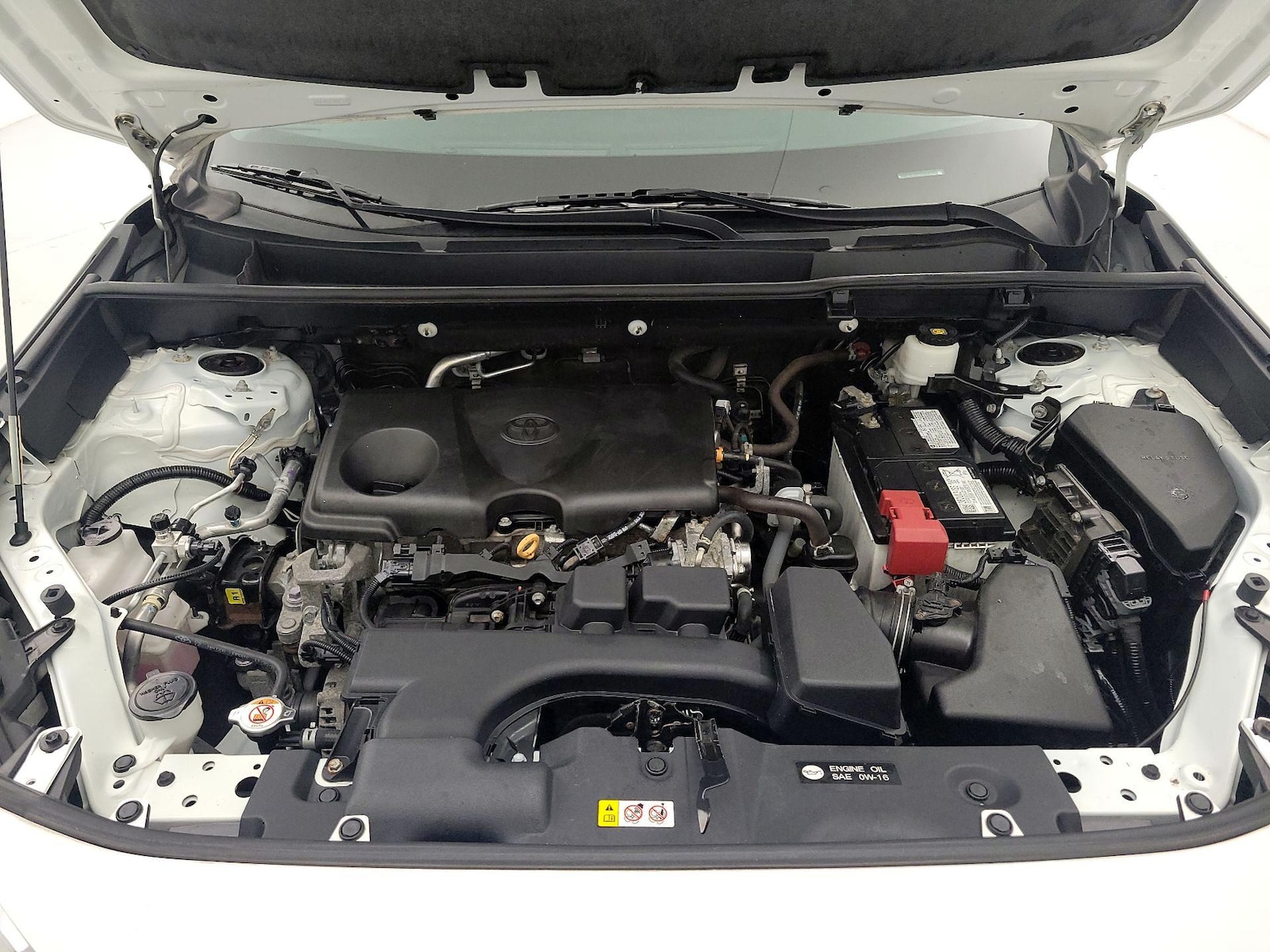 2022 Toyota RAV4 XLE - Photo 23